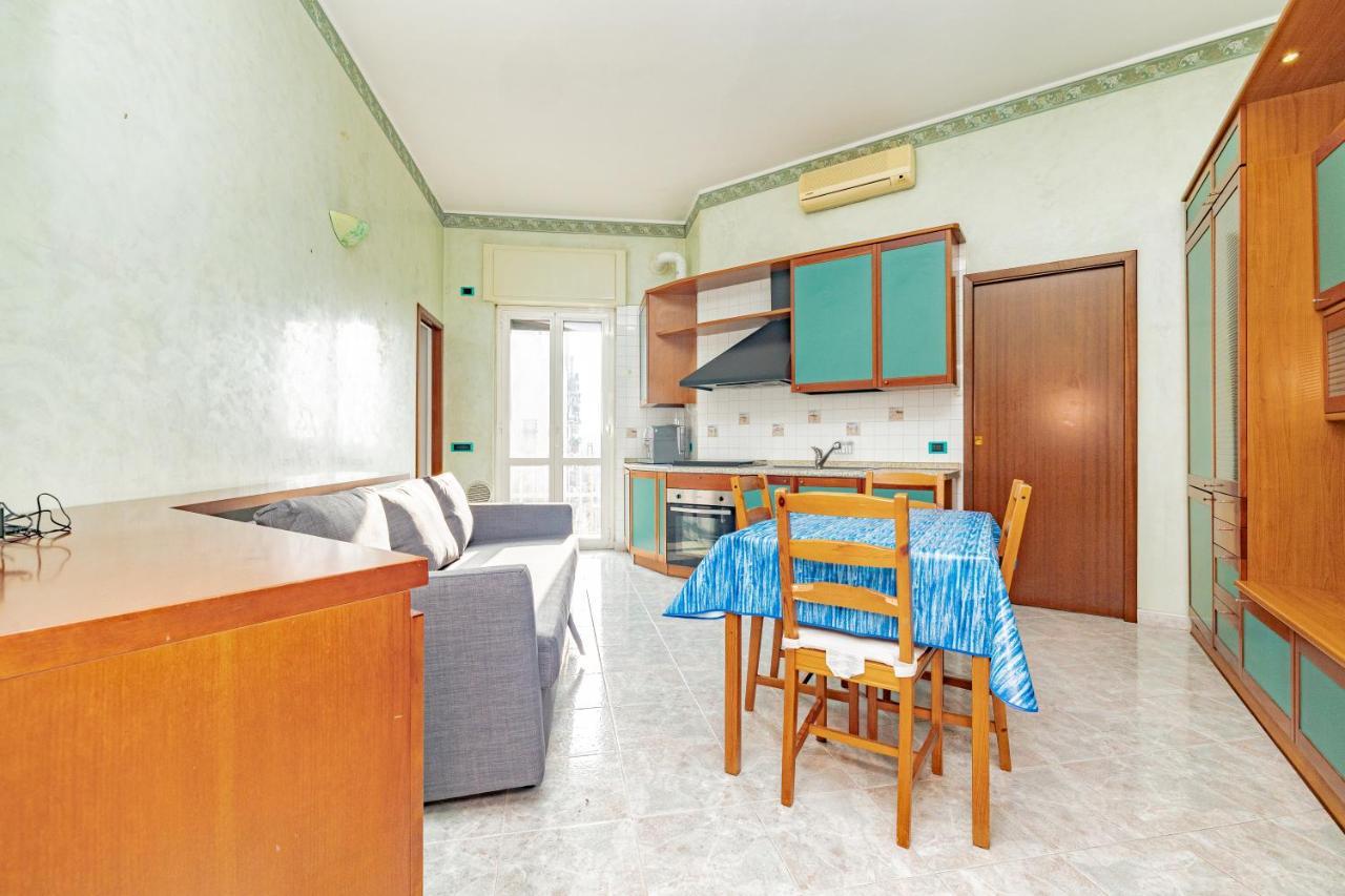 Casa Vicinissima All'Ospedale San Paolo Milan Extérieur photo