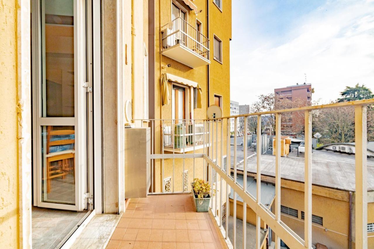 Casa Vicinissima All'Ospedale San Paolo Milan Extérieur photo